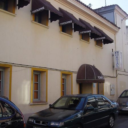 马德里 埃米利奥巴拉哈斯旅馆酒店 外观 照片